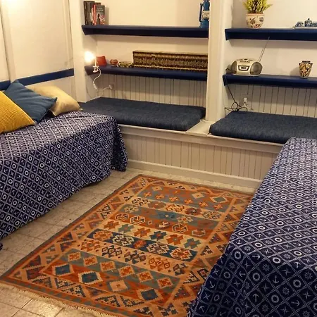 La Tavernetta Little House דירה *