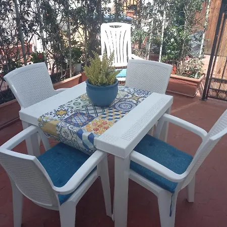 דירה La Tavernetta Little House איסקיה